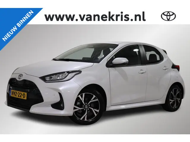 Toyota Yaris 1.5 Hybrid 115 Dynamic, Comfort pack, BSM, Stuurverwarming!