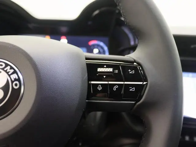 Alfa Romeo Junior