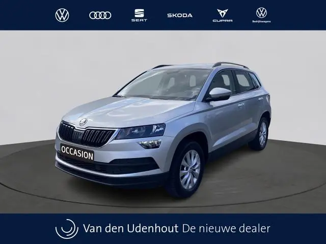 ŠKODA Karoq 1.5 TSI 150pk DSG ACT Business Edition | Wegkl. trekhaak | Navigatie | Clima | Led