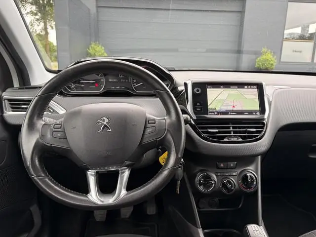 Peugeot 2008 1.2 PureTech Active 2e Eigenaar,D-riem vv 2023,Trekhaak,Carplay,Airco,Cruise,N.A.P,Apk...