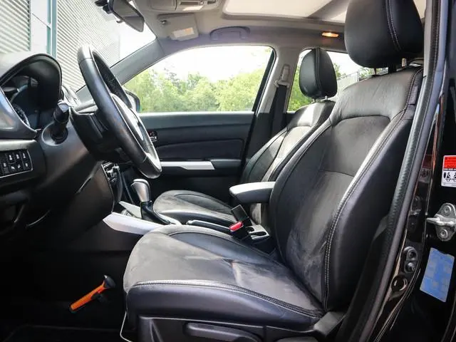 Suzuki Vitara 1.6 High Executive Allgrip | Clima | Cruise | Navi | Half leer | Lichtmetaal | Camera...