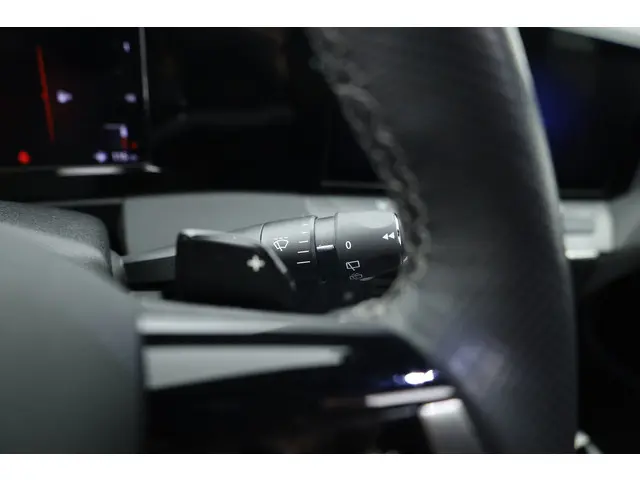 Renault Captur 1.3 TCe 130 PK Edition One - Aut. | Dig. Cockpit | Stoelverw. | Bose | Cruise | Camer...