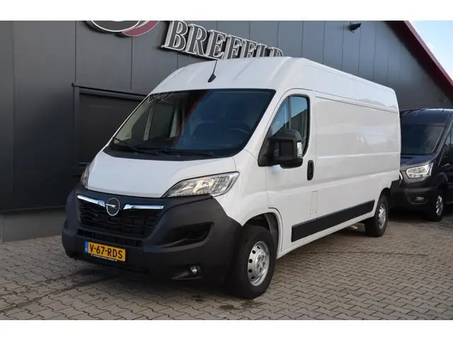 Opel Movano
