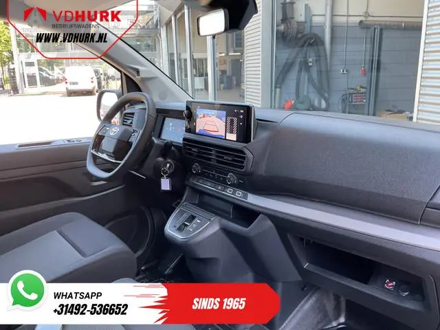 Toyota e-ProAce Worker 230 km WLTP Adapt.Cruise/ Standkachel/ Stuurverw./ Carplay/ Airco/ Camera/ PD...