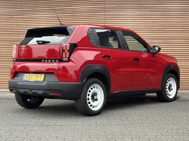 Fiat Grande Panda RED 11kW 44 kWh