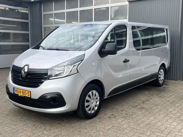 Renault Trafic Passenger 1.6 dCi BTW / BPM VRIJ!! marge 9-Persoons Lengte 2 Airco Cruise control Nav...