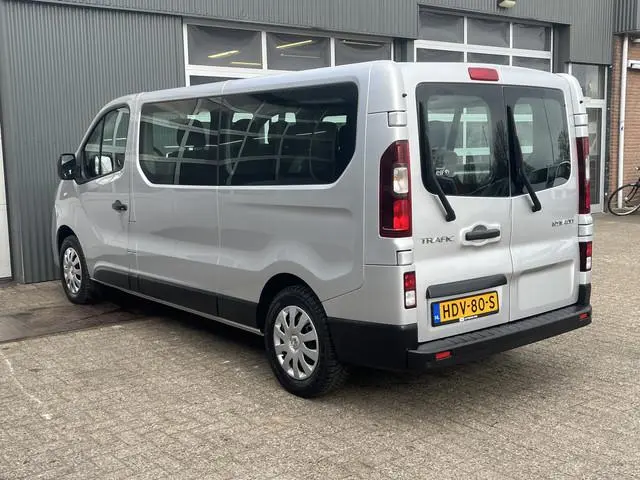 Renault Trafic Passenger 1.6 dCi BTW / BPM VRIJ!! marge 9-Persoons Lengte 2 Airco Cruise control Nav...