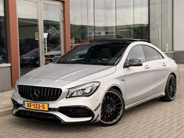 Mercedes-Benz CLA-klasse AMG 45 4MATIC MATGRIJS | Leder | Pano | Schaalstoelen | Harman / Kardon | A...