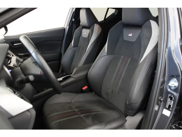 Toyota C-HR 2.0 Hybrid Executive |GR|