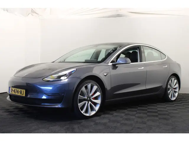 Tesla Model 3 Performance AWD 75 kWh Pano/leder