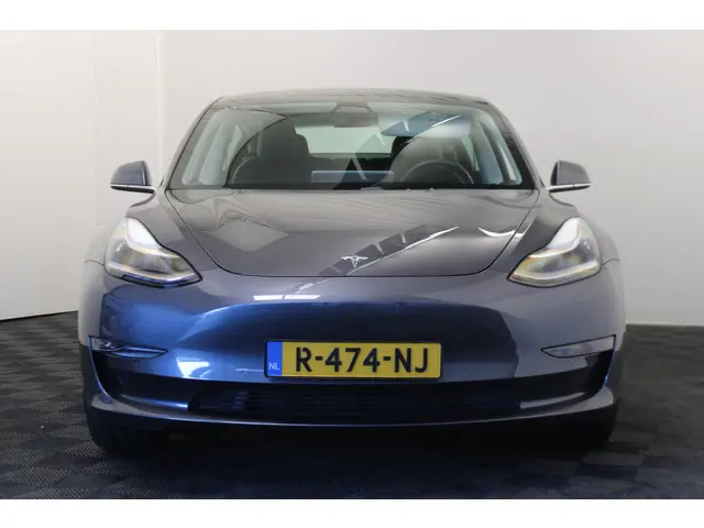 Tesla Model 3 Performance AWD 75 kWh Pano/leder