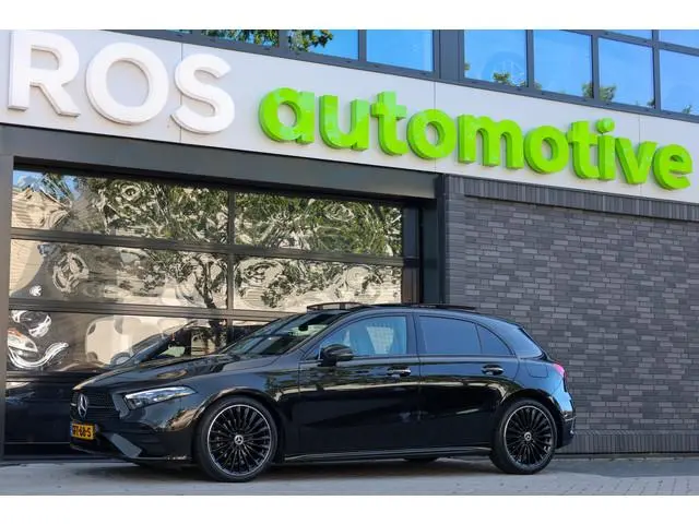 Mercedes-Benz A-klasse 180 AMG Line | FACELIFT | DEALER.OND | PANO | CARPLAY | CAMERA | KEYLESS |