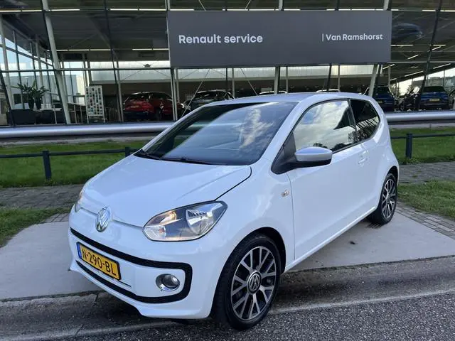 Volkswagen Up! 1.0 high up! BlueMotion / Stoelverw. / Elek Ramen V / Airco /