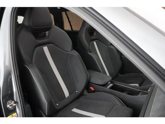 Skoda Kodiaq 1.5 TSI 204pk PHEV Sportline Business Trekhaak Camera Canton LED Memory Stoelverwarming...