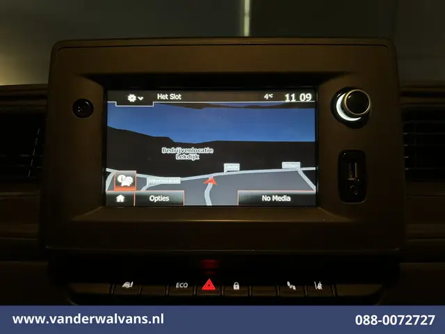 Renault Master 2.3 dCi 136pk L3H2 Euro6 Airco | Camera | Navigatie | Leder | LED Cruisecontrol, Park...
