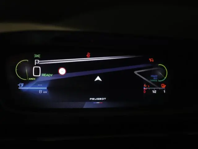Peugeot e-308