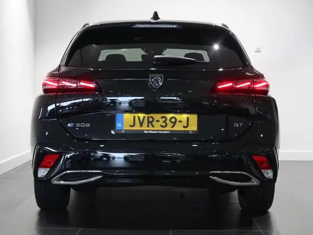 Peugeot e-308