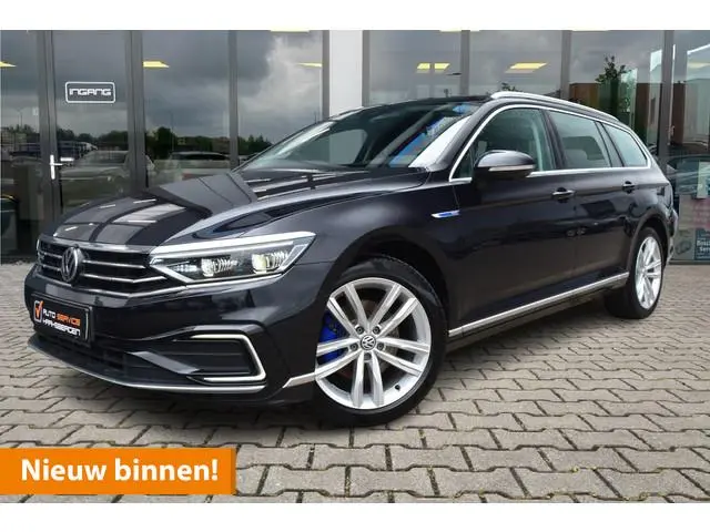 Volkswagen Passat Variant 1.4 TSI PHEV GTE | Pano | Trekhaak | 360 Camera |