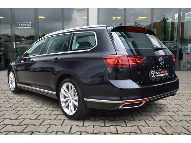 Volkswagen Passat Variant 1.4 TSI PHEV GTE | Pano | Trekhaak | 360 Camera |