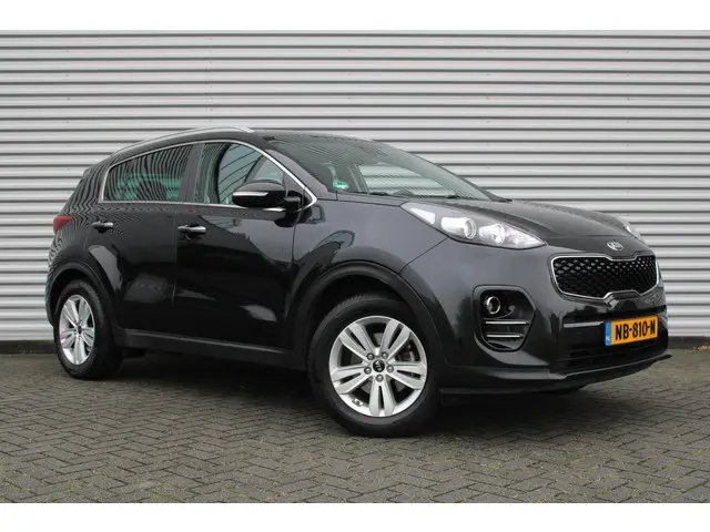 Kia Sportage 1.6 GDI First Edition | 17" LM | Navi | Airco | Cruise | Camera | PDC | Trekhaak |