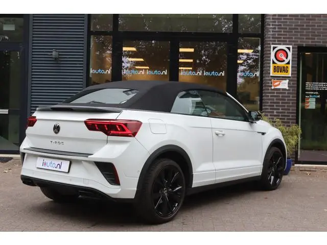 Volkswagen T-Roc Cabrio 1.5 TSI 110kW DSG R-Line Black Style Vienna Leder/IQ.Light/Camera/Beats/Keyl...