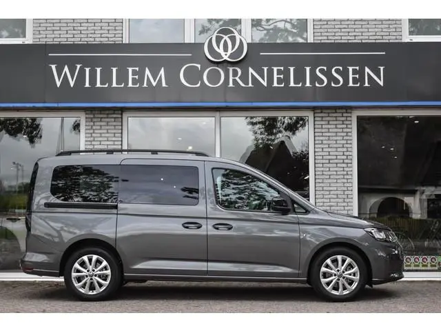 Volkswagen Caddy Maxi 1.5TSI eHybrid Life Stoelverwarming Camera 7 Perso