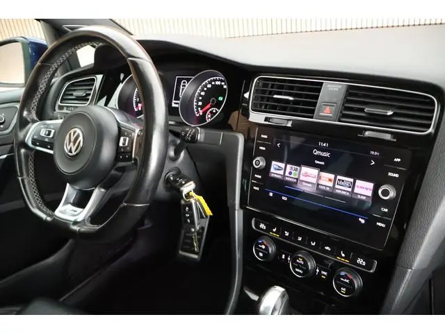 Volkswagen Golf Variant 1.4 TSI 150pk DSG 2x R-Line Trekhaak Camera Dynaudio Leder Panoramadak Carpl...