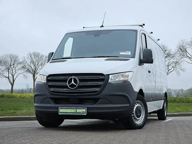 MERCEDES-BENZ SPRINTER 211 cdi l2h1