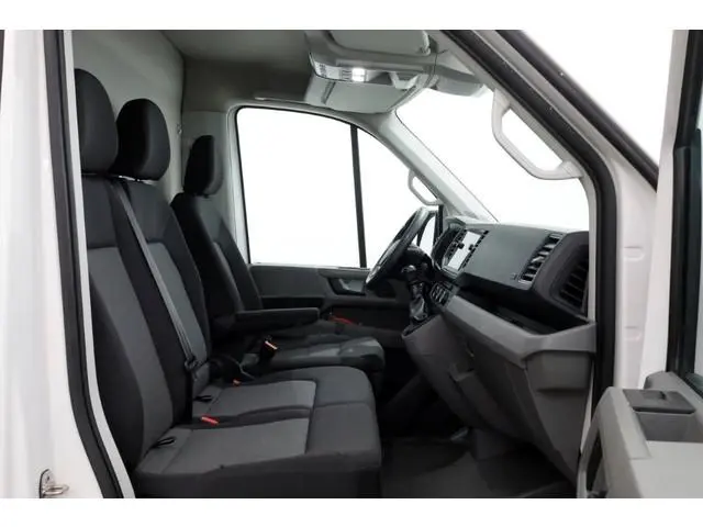 Volkswagen Crafter 30 2.0 TDI 140pk L3H3 (L2H2) Comfortline Airco/Navi/Camera 10-2022