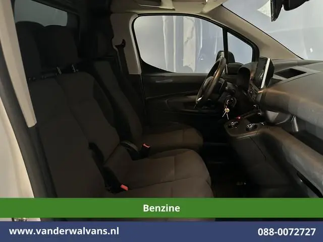 Citroën Berlingo 1.2 PureTech 130pk Automaat Benzine L1H1 Euro6 Airco | 3-Zits | Navigatie | Camera...
