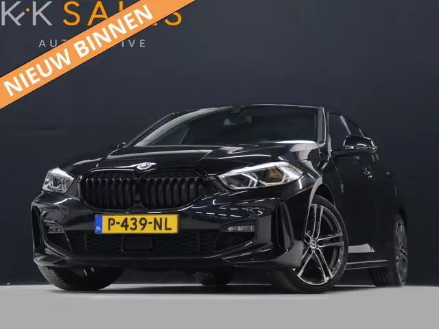 BMW 1-serie 118i Business Edition [M SPORT, APPLE CARPLAY, ANDROID, CAMERA, PDC V+A, CRUISE, CLIMATE...