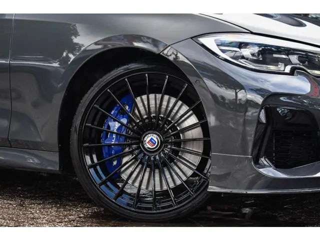 Alpina B3