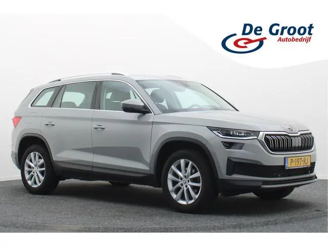 ŠKODA Kodiaq 1.5 TSI Business Edition Plus LED, Memory, Keyless, Apple Carplay, Trekhaak, Camera