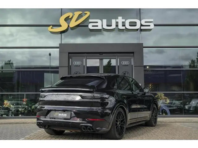 Porsche Cayenne Coupé 4.0 V8 Turbo S 680pk E-Hybrid Panoramadak *SOH 89%* Keramisch *BTW* Massage Tr...