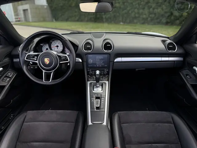 Porsche 718 Boxster 2.0 Style Edition l Sport uitlaat l Adaptieve Cruise l Camera l PDLS+