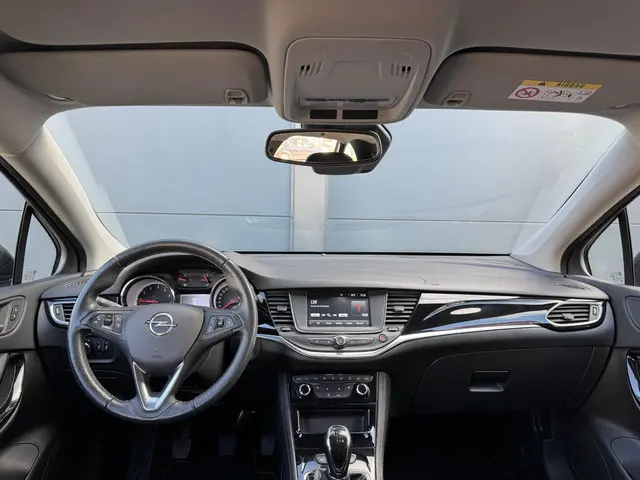 Opel Astra Sports Tourer 1.2 Elegance / Geen Import / 100% onderhoud