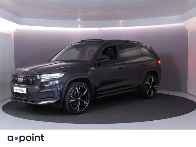 Skoda Kodiaq 1.5 TSI Sportline Business 150 pk | Navigatie | Panoramadak | Parkeersensoren | Achteru...