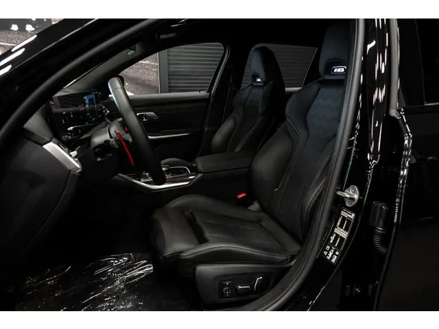 BMW M3 Touring xDrive Competition *Facelift 530pk / Carbon pack / Harman-Kardon / Head-up Display /...