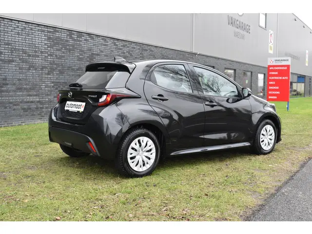 Mazda 2 Hybrid 1.5 Pure Hybride zwart Automaat stoelverwarming Carplay
