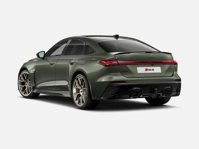 Audi RS5 Limousine e-hybrid quattro 639 PK · RS keramisch brons · Audi sportpakket · Panoramadak · H...