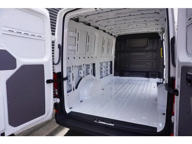 Volkswagen Crafter L3H2/L2H1 Apple Carplay  Camera Parkeersensoren 3-Zits Airco Cruise control