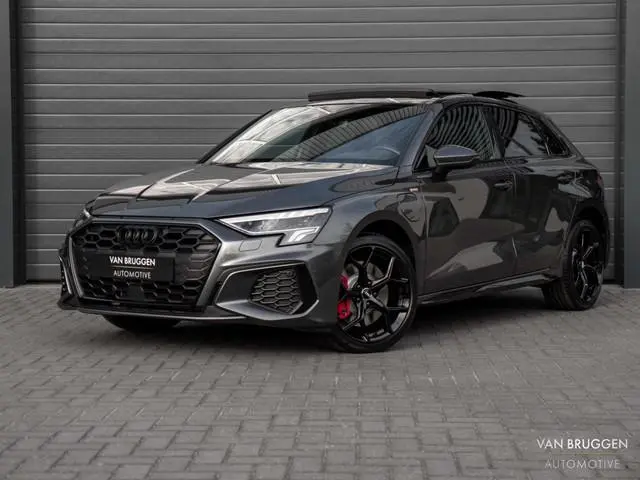 Audi A3 Sportback 45 TFSI e S-Line Pano RS-Stoelen Massage Head-Up B&O BTW