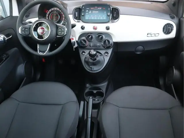 Fiat 500 1.0 Hybrid Dolcevita Finale Navi / Pano / Carplay / Elekramen UNIEKE KILOMETERSTAND 