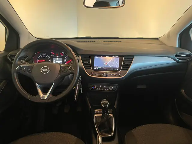 Opel Crossland X