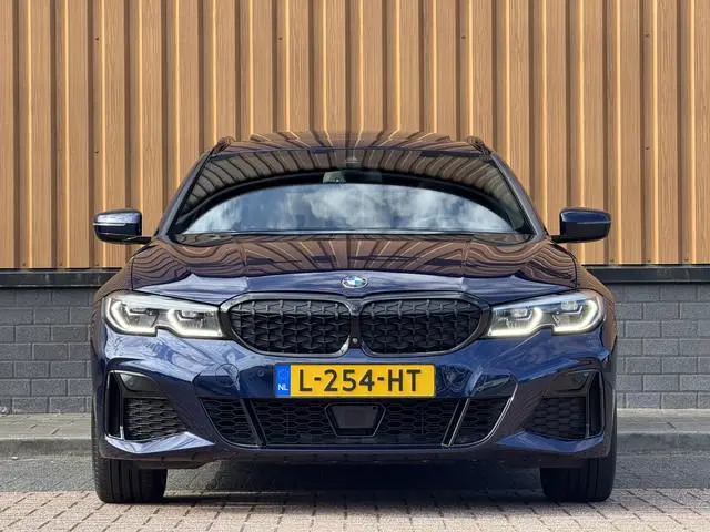 BMW 3-serie Touring M340i xDrive High Executive | 374 PK! | Panoramadak | BMW Laser | Head-Up | Harm...