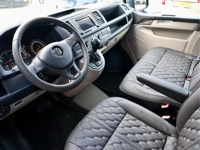 Volkswagen Transporter 2.0 TDI DSG LANG ENKELE CABINE