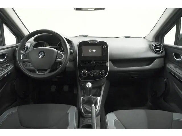 Renault Clio Estate 1.5 dCi ECO Dynamique | Parkeersensoren voor + achter | Armsteun | Navigatie