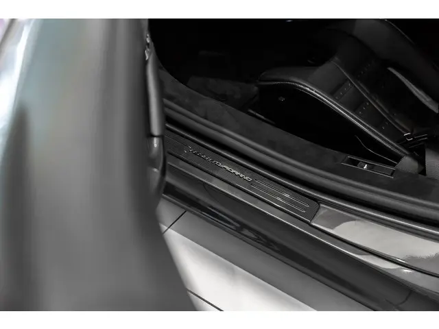 Ferrari SF90 Stradale