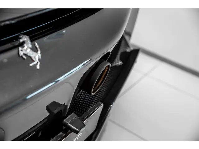 Ferrari SF90 Stradale