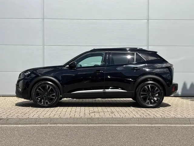 Peugeot 2008 1.2 Hybrid 136 GT | Panoramisch schuifdak | Alcantara bekleding | Elektrisch verstelbar...